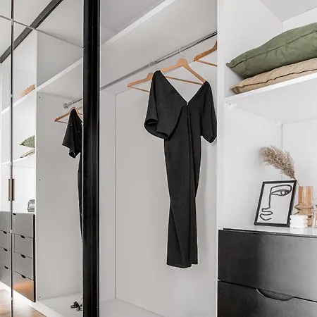 Tuyo Park Apartment Warschau