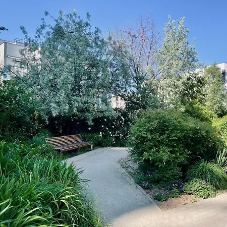 Tuyo Park